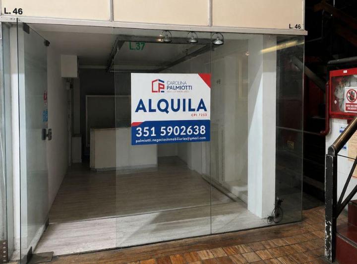 Local comercial · 32m²