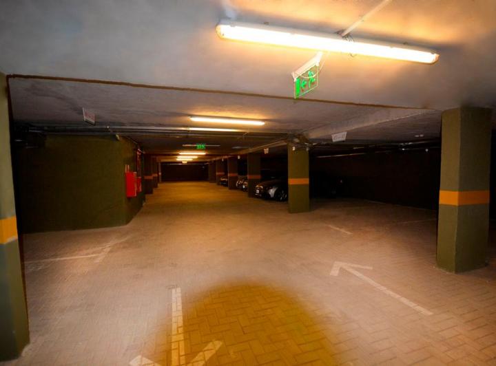 Garage · 25m²