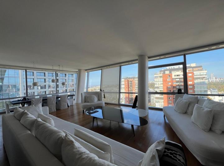 Departamento · 255m² · 4 Ambientes · 2 Cocheras