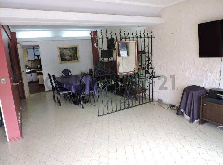 Departamento · 131m² · 5 Ambientes · 1 Cochera