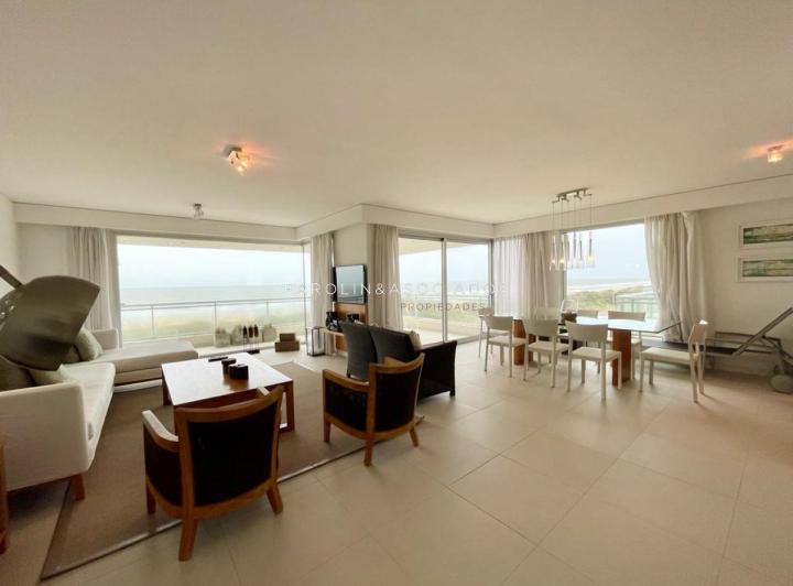 Departamento · 140m² · 4 Ambientes · 1 Cochera