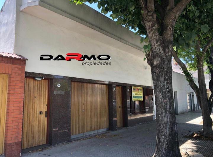 Casa · 153m² · 4 Ambientes · 1 Cochera