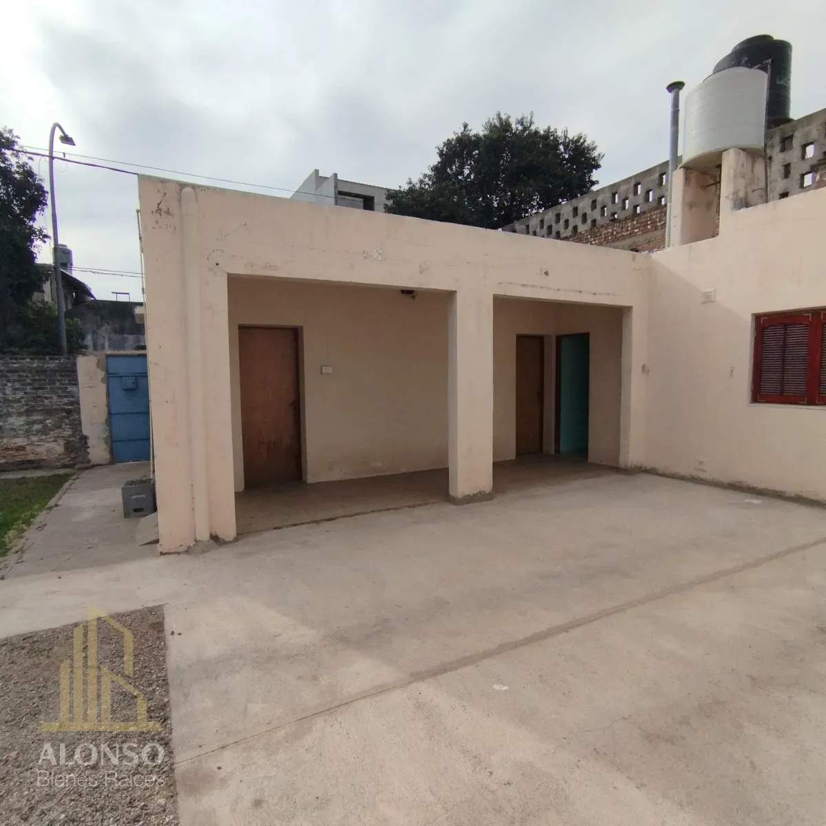 🏡 Casa en Alquiler Apta Vivienda u Oficina – B° Talleres Este 📍 Manuela Mayorga 2110