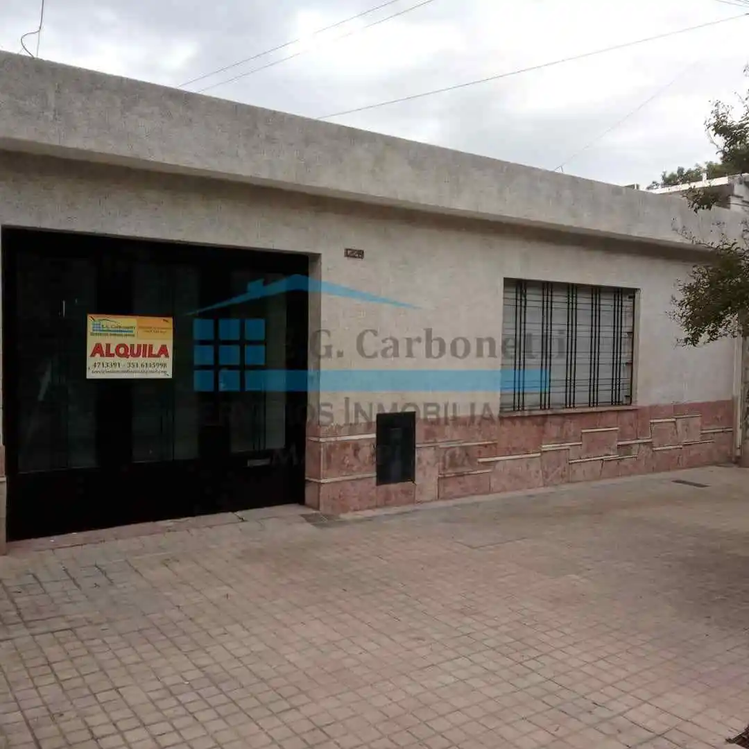 COFICO GRAN CASA DE 3 DORM Y 3 BAÑOS, COCHERA AMPLIA, JARDÍN C/ASADOR + PATIOS, DEPOSITO
