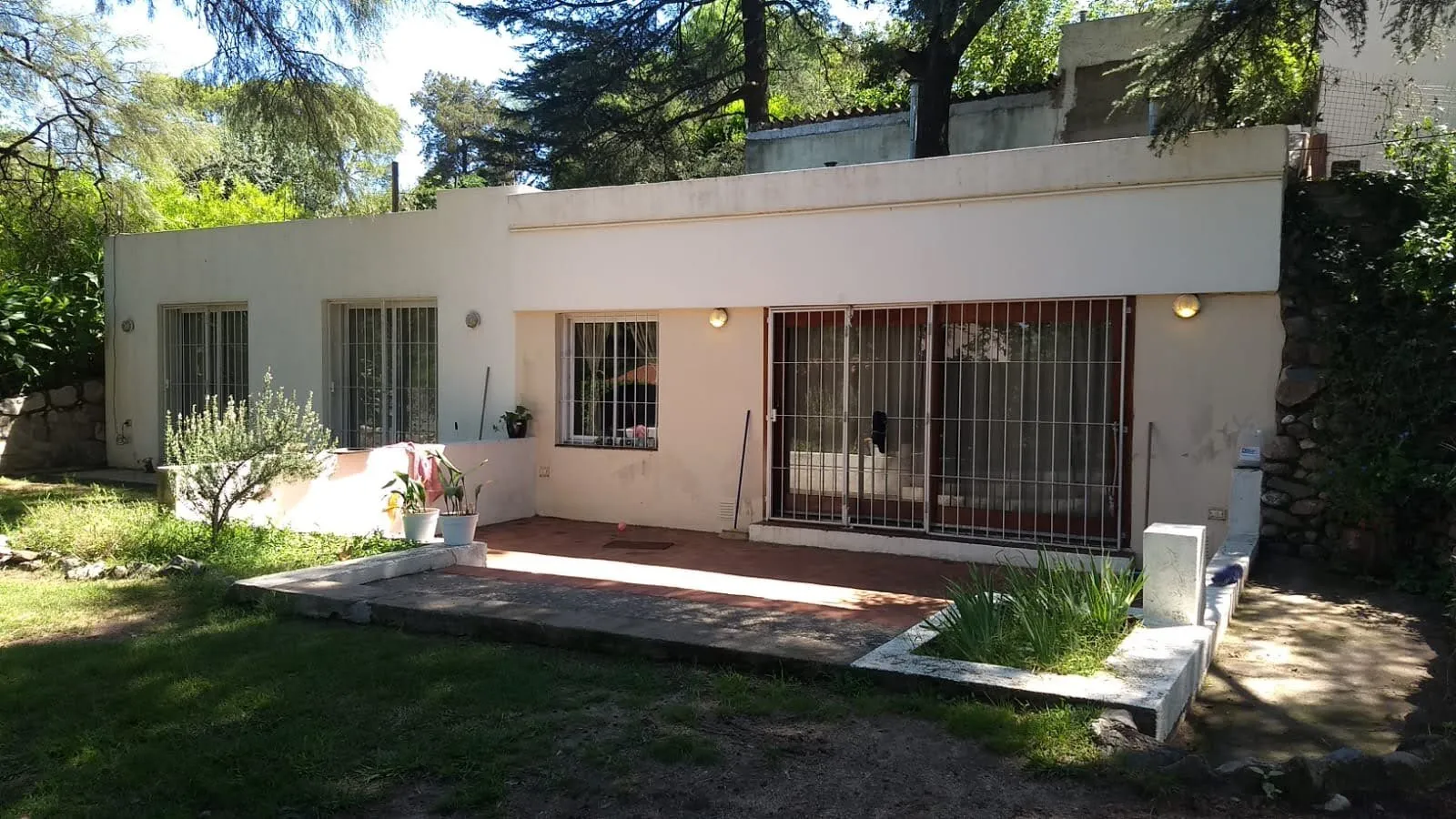 VENDO ZONA VILLA ALLENDE GOLF
