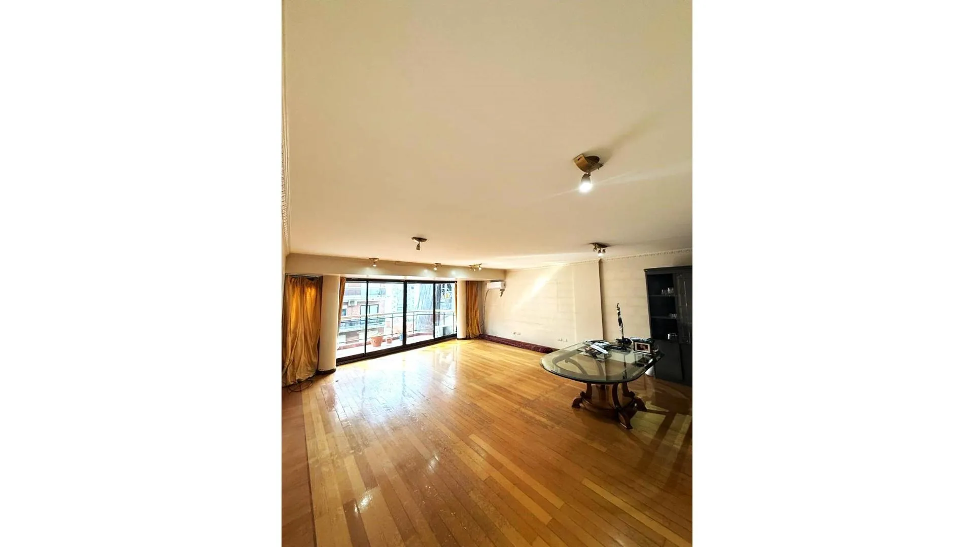 Venta Departamento 4 Ambientes Recoleta Piso con Amenities