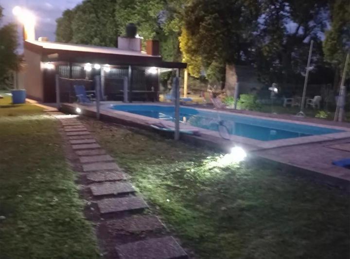 Casa · 130m² · 6 Ambientes · 2 Cocheras
