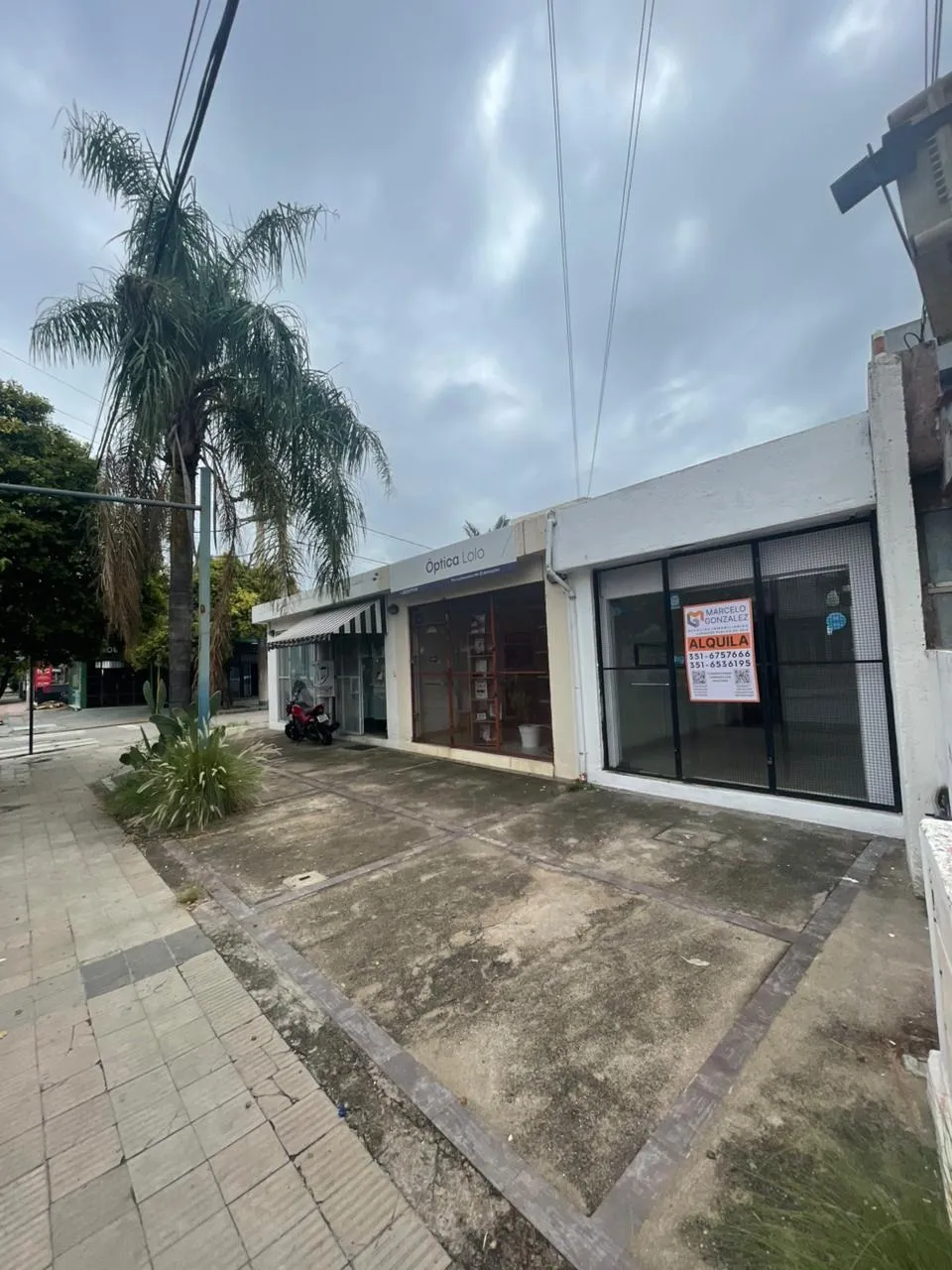 ALTO VERDE: BV LOS GRANADEROS AL 3000, BLINDEX, REJA 18 M2