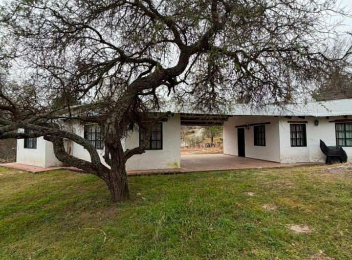 Casa · 120m² · 5 Ambientes · 2 Cocheras