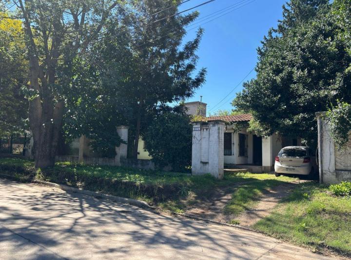 Casa · 122m² · 6 Ambientes · 1 Cochera