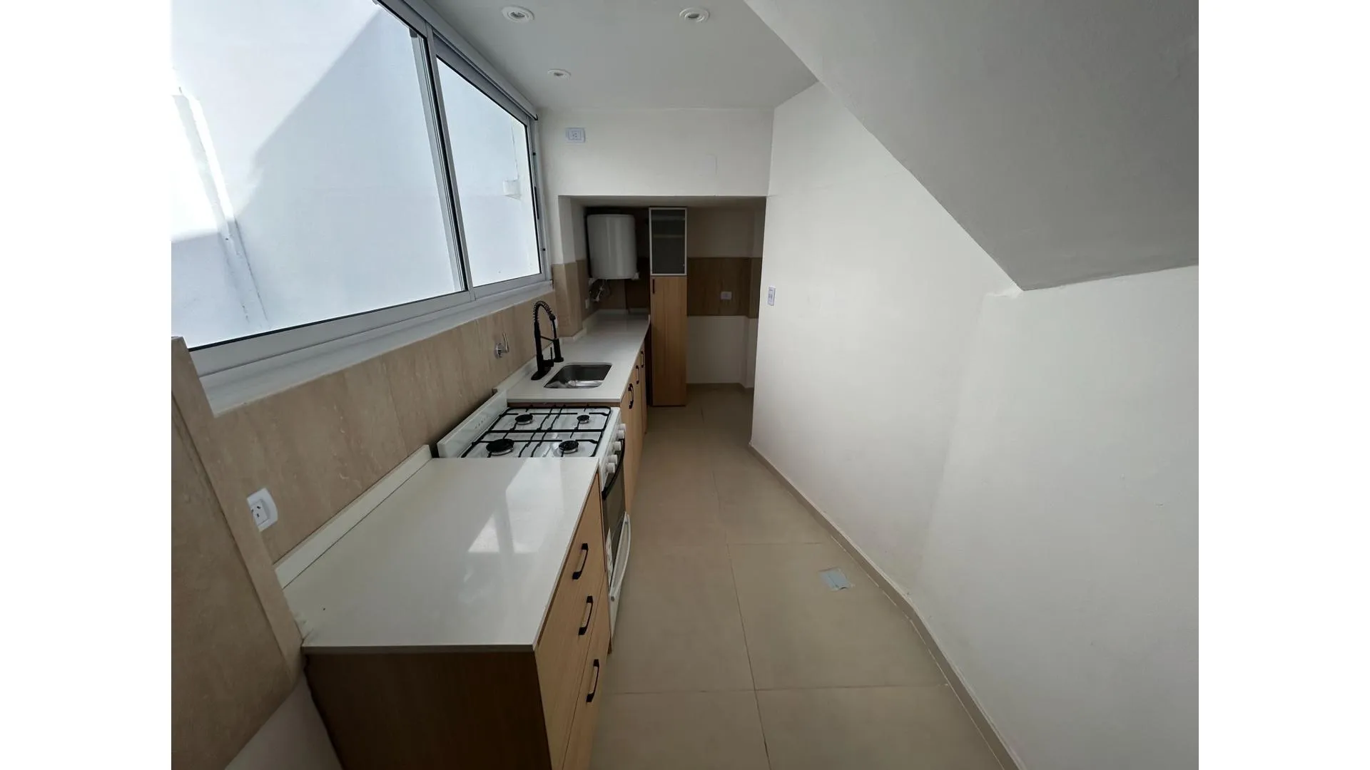 PH 4 AMBIENTES CON TERRAZA RECICLADO BARRACAS VENTA