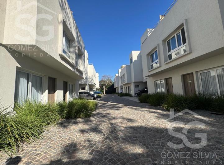 PH · 120m² · 4 Ambientes · 2 Cocheras