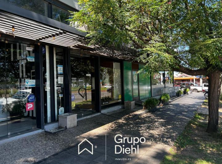 Local comercial · 66m²