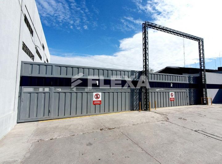 Bodega-Galpón · 225m² · 11 Ambientes · 22 Cocheras