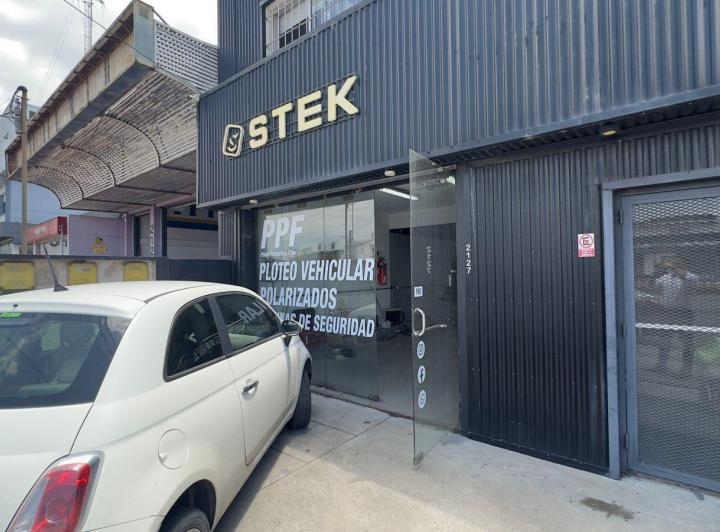 Local comercial · 100m²