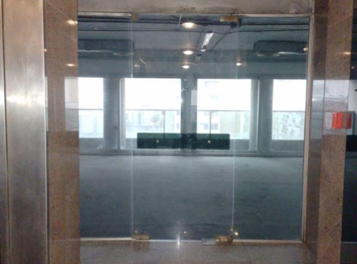 Local comercial · 320m² · 1 Ambiente