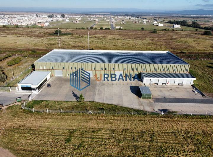 Bodega-Galpón · 4400m² · 1 Ambiente