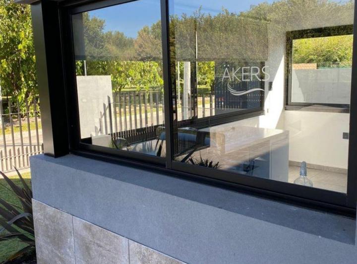 Garage · 18m²