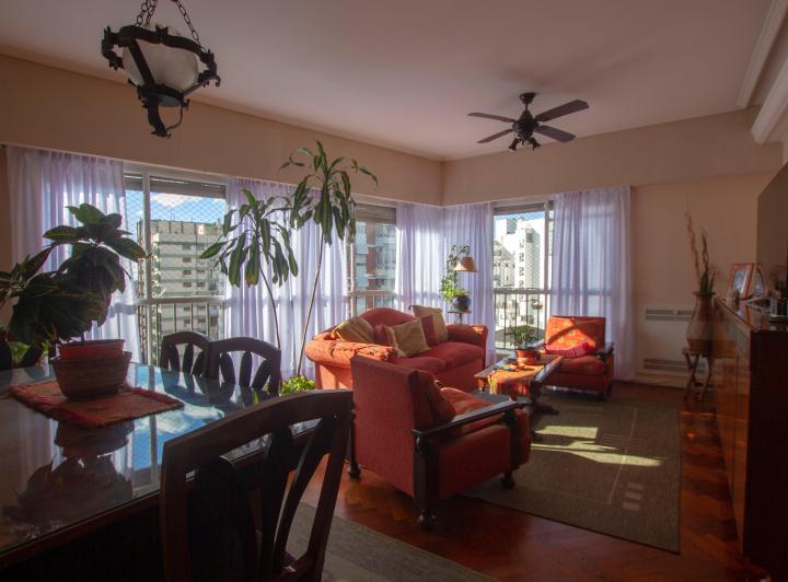 Departamento · 102m² · 4 Ambientes · 1 Cochera