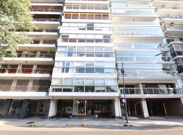 Departamento · 260m² · 5 Ambientes · 2 Cocheras