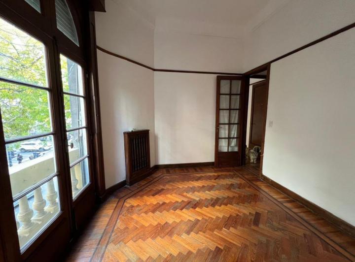 Departamento · 120m² · 5 Ambientes