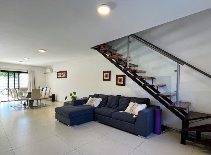 PH · 152m² · 4 Ambientes · 2 Cocheras