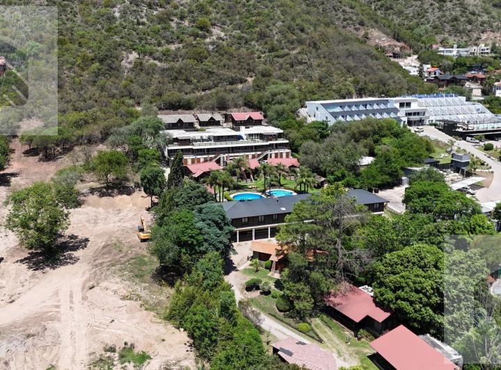 Terreno · 1212m²