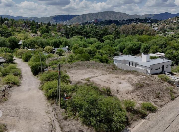Terreno · 1727m²
