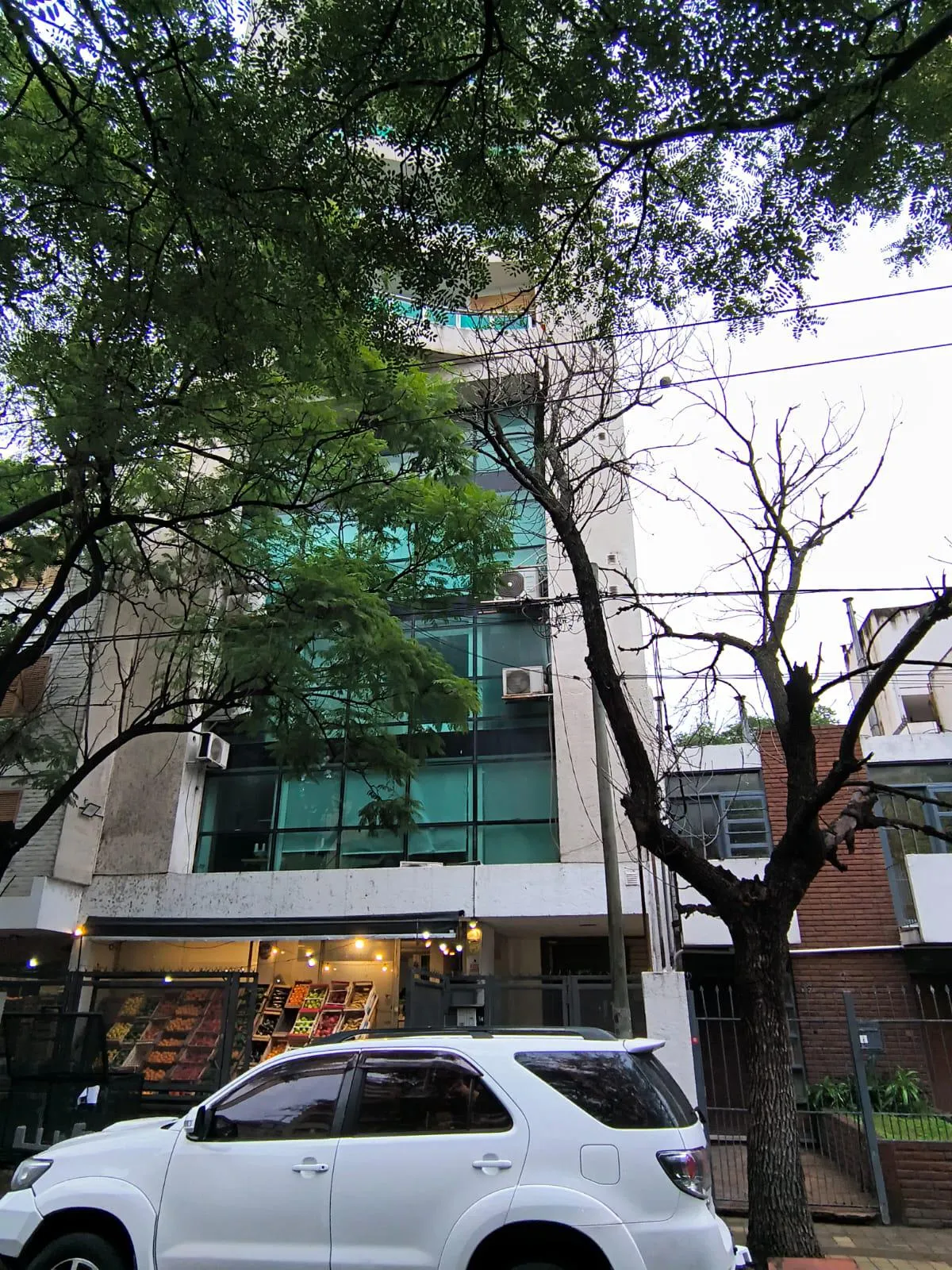 GUEMES: MARCELO T DE ALVEAR 940 (sobre Cañada)  1 dormitorio amplio con balcon