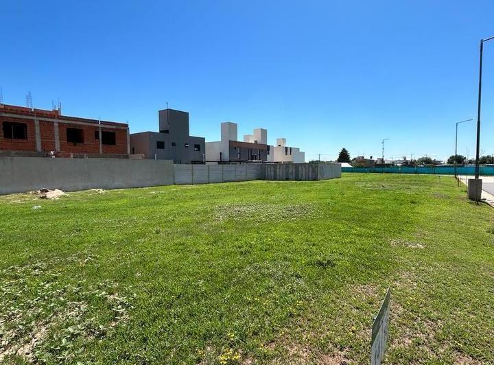 Terreno · 360m²
