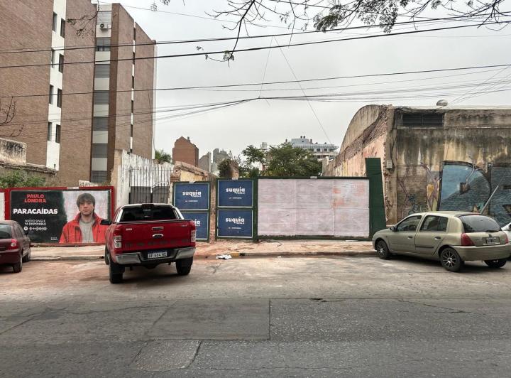 Terreno · 276m²