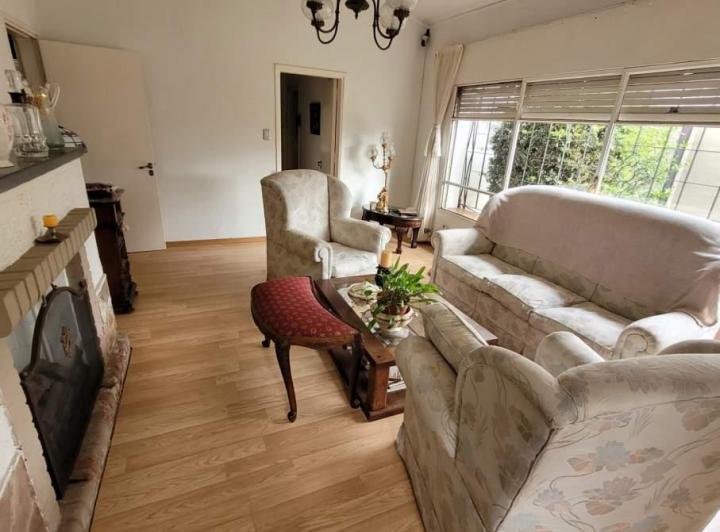 Casa · 261m² · 7 Ambientes