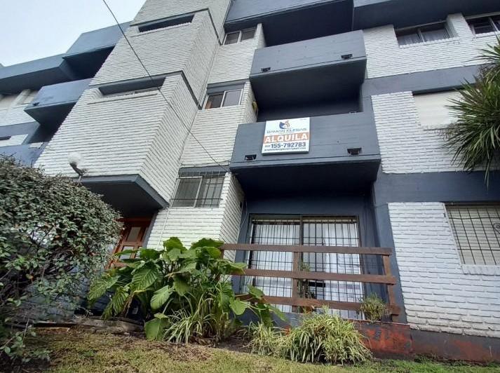Departamento · 45m² · 3 Ambientes · 1 Cochera