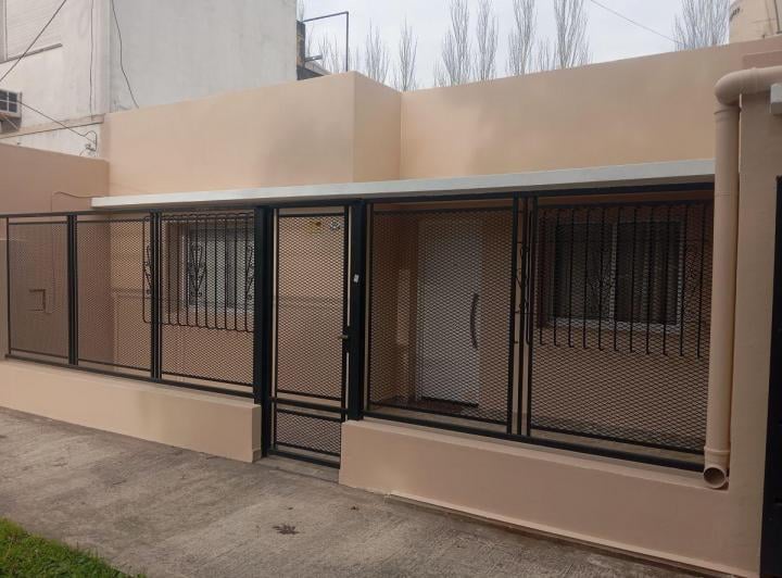 Casa · 90m² · 4 Ambientes