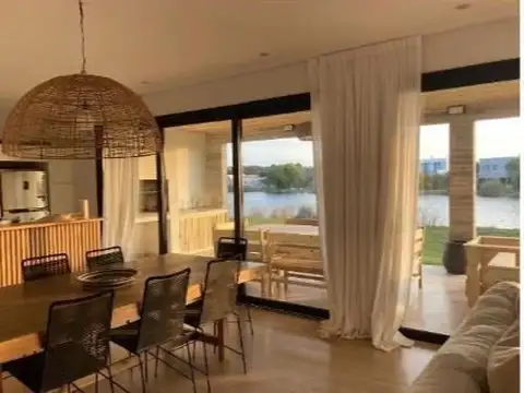 Casa en Alquiler Temporal en Costa Esmeralda, Partido de La Costa