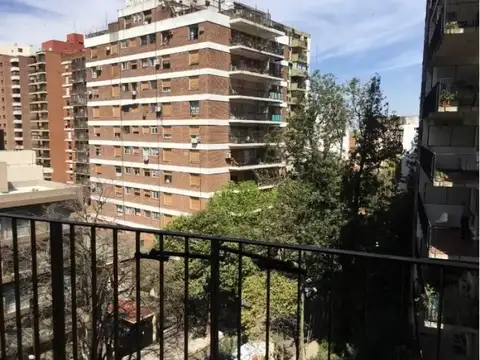 Departamento en Venta en Acassuso Vias  /  Santa Fe, Acassuso