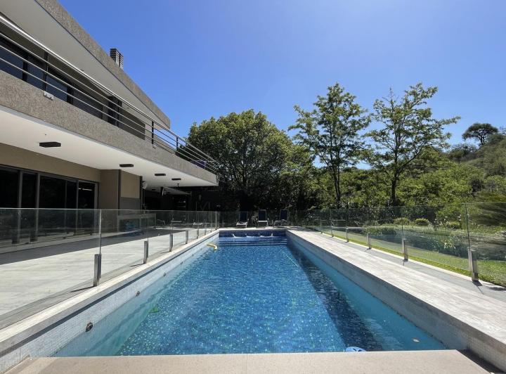Casa · 600m² · 4 Ambientes