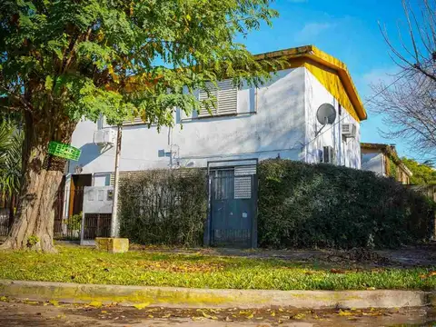 Casa en Venta en Villa Elisa, Partido de La Plata