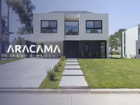 Casa en Venta en Countries y Barrios Cerrados en Esteban Echeverria, Partido de Esteban Echeverría