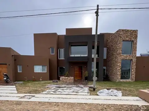 Casa en Venta en Capitan Sarmiento, Partido de Capitán Sarmiento