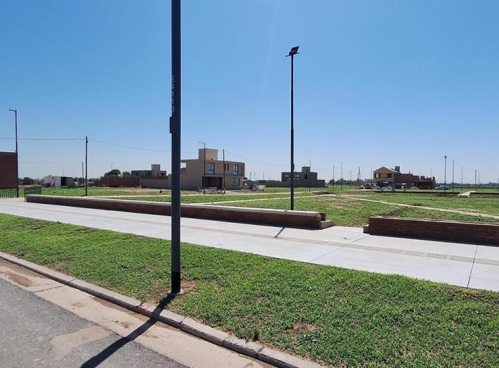 Terreno · 300m²