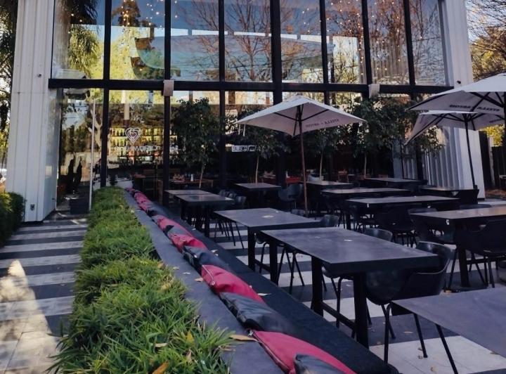 Local comercial · 474m² · 7 Ambientes