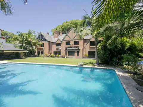 Casa en Venta en Acassuso Vias  /  Libertador, Acassuso