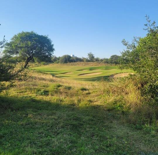 Terreno · 1332m²