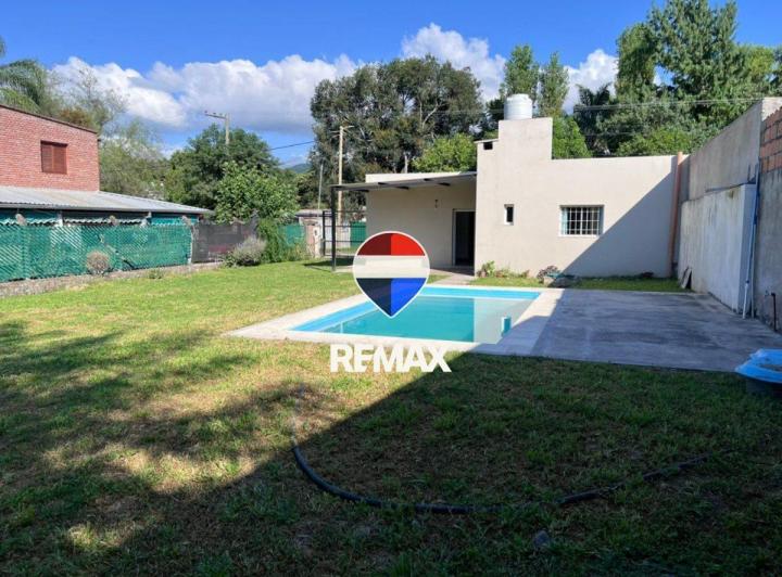 Casa · 68m² · 3 Ambientes · 1 Cochera