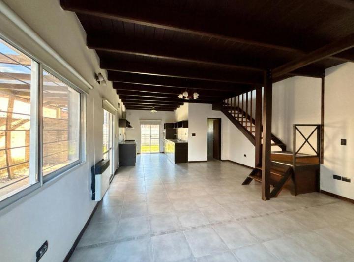 Casa · 112m² · 3 Ambientes · 1 Cochera