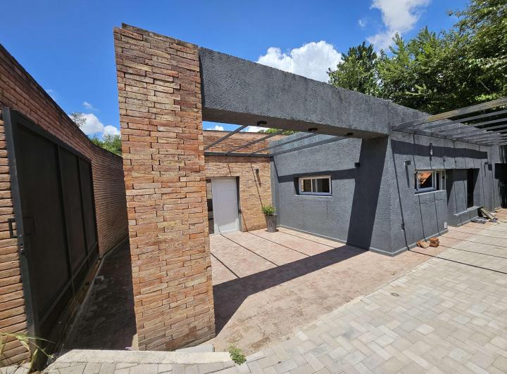 Casa · 175m² · 2 Ambientes