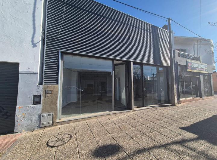Local comercial · 114m² · 1 Ambiente