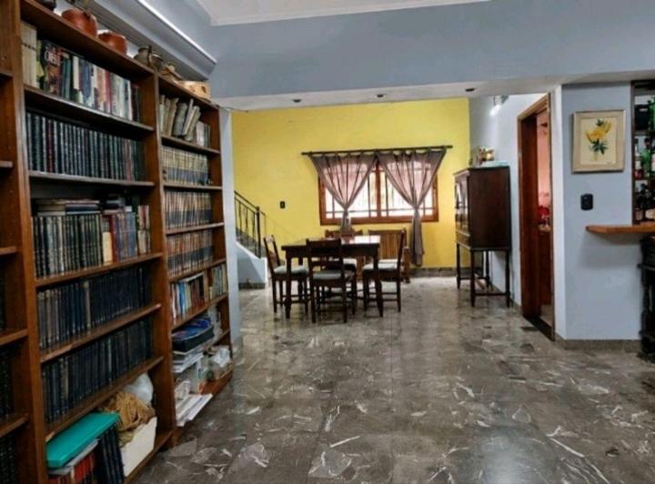 PH · 250m² · 4 Ambientes · 1 Cochera