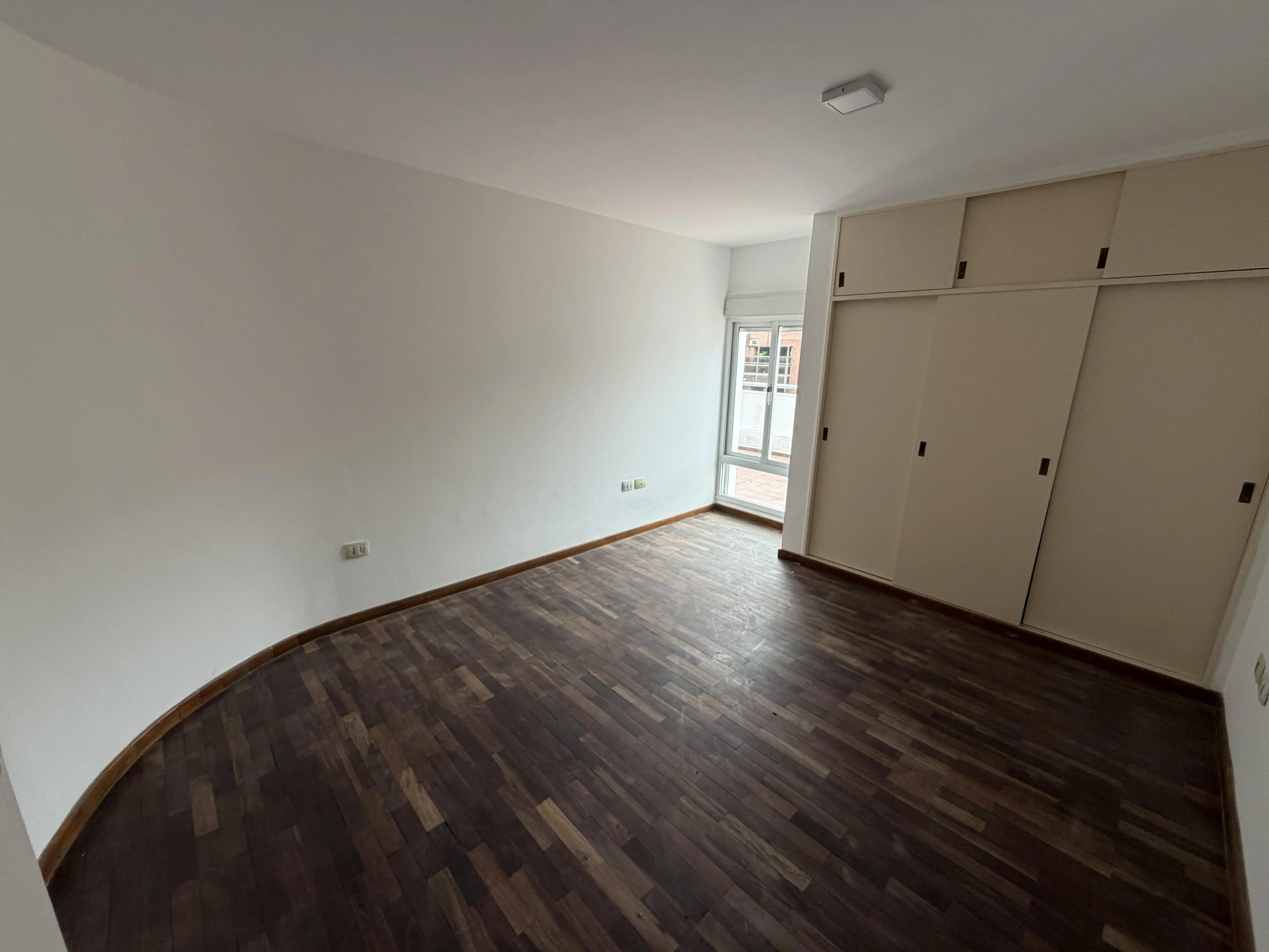 Departamento 2 Dormitorios Con Terraza Propia en Nueva Cordoba